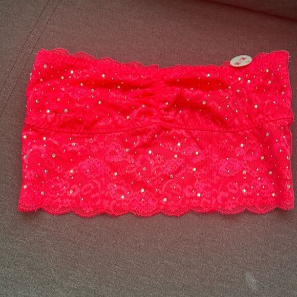 VS PINK Size M Strapless Lace Bandeau Hot Pink Rhinestone Accent Tube Top NWT - Picture 1 of 8
